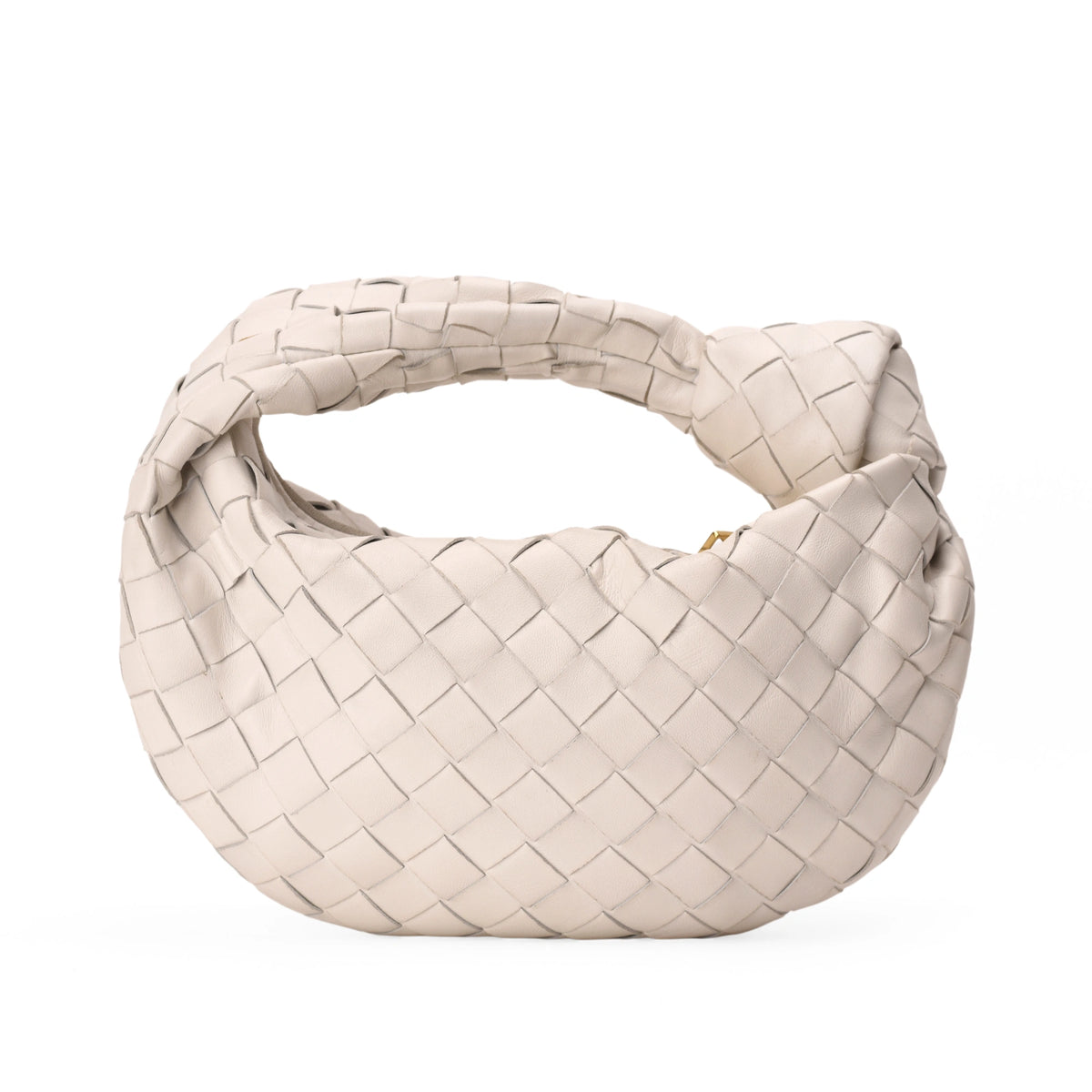 Bottega Veneta white Intrecciato woven leather clutch bag. curated Pre-loved Luxury by Myluxe in Helsinki.