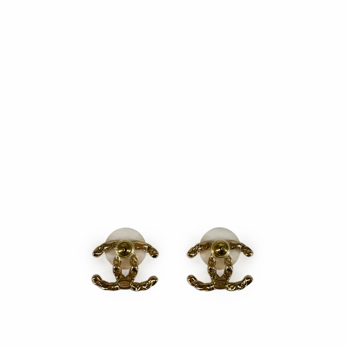 Gold-tone Chanel interlocking CC logo stud earrings, curated Pre-loved Luxury by Myluxe in Helsinki.