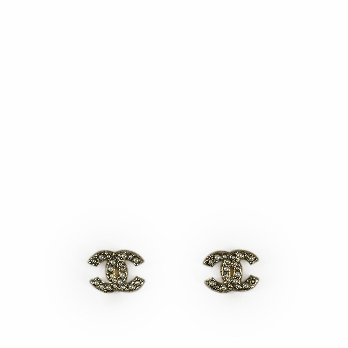Gold-tone Chanel CC logo stud earrings encrusted with sparkling crystals, curated Pre-loved Luxury by Myluxe in Helsinki.