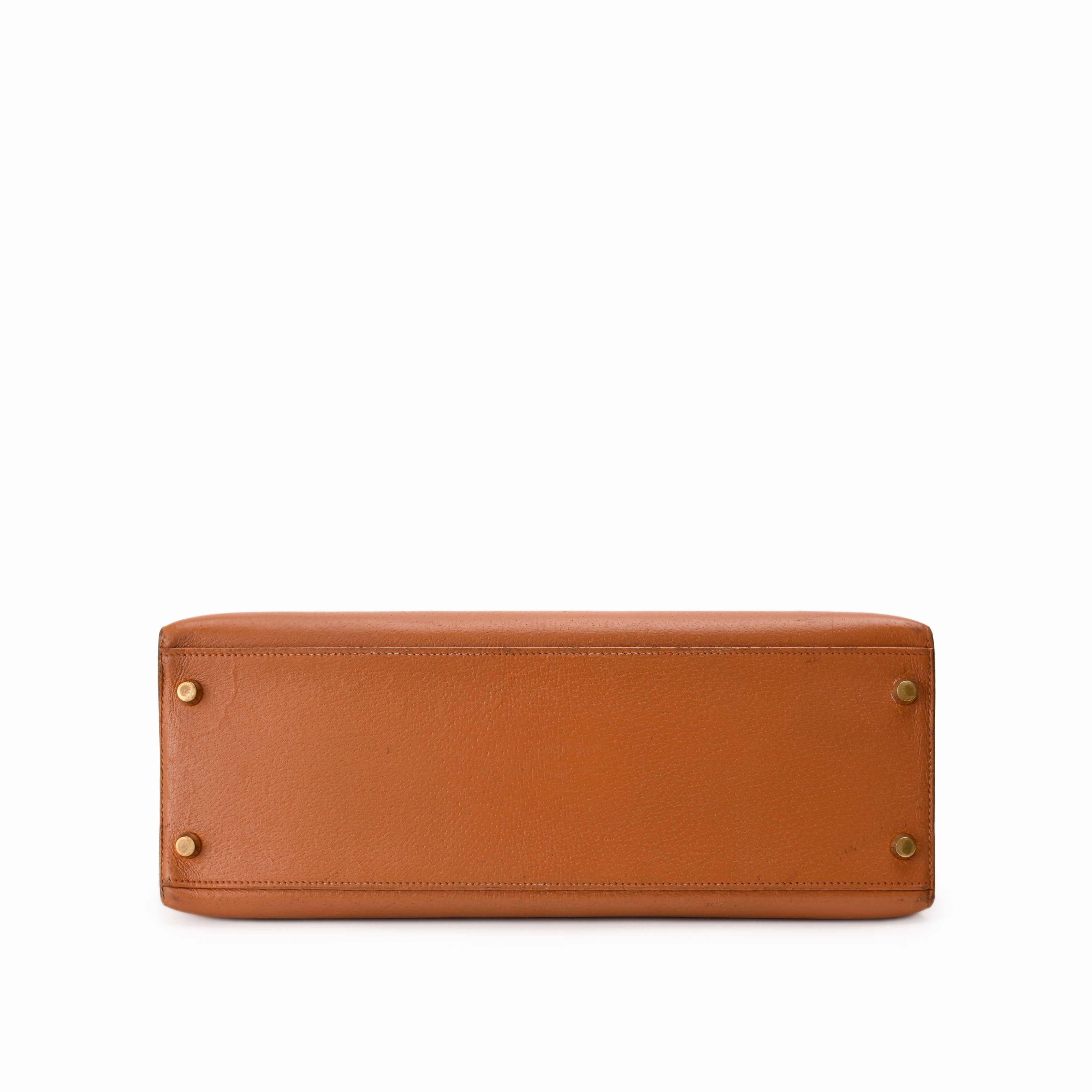 Hermès Kelly 32 Sellier Porc Vintage Gold GHW