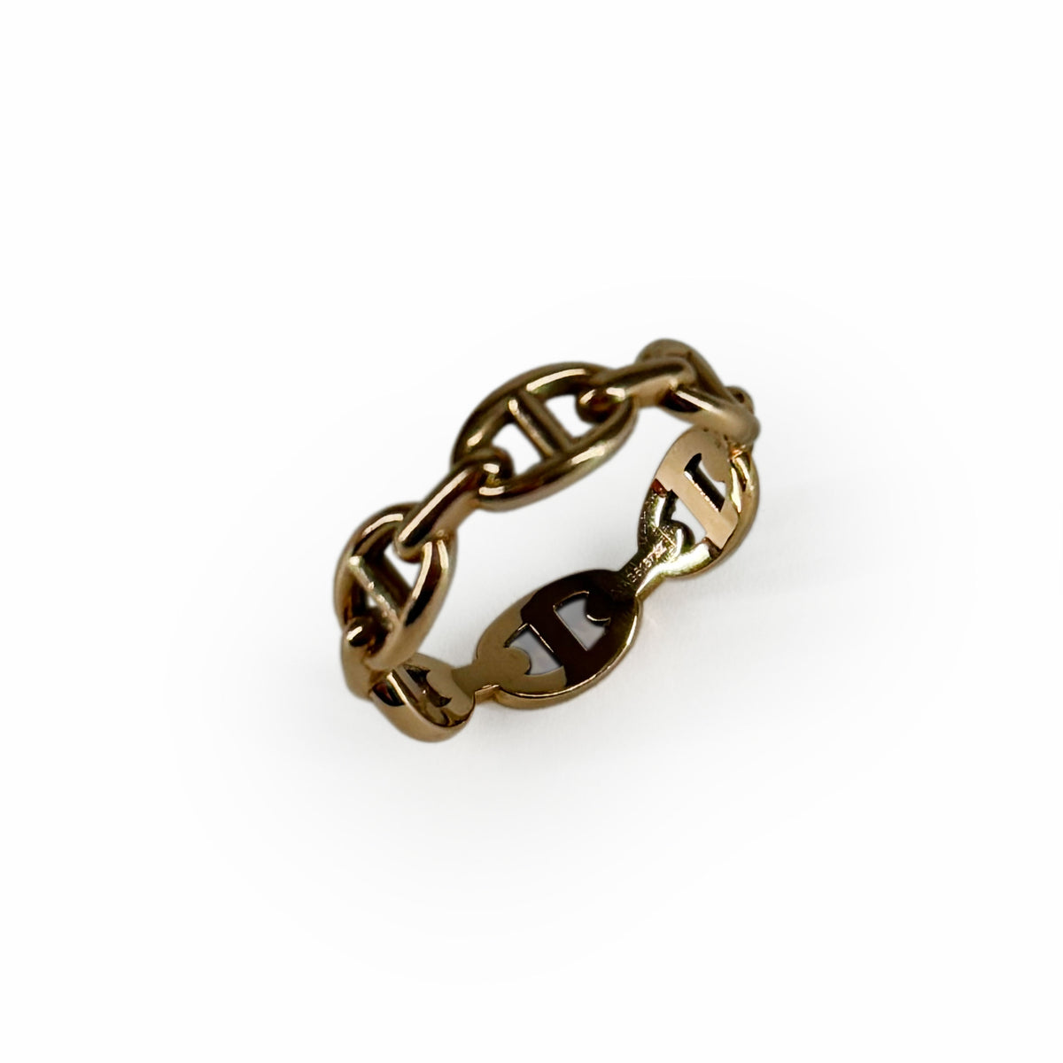 Gold-tone metal chain link ring with cutout design, curated Pre-loved Luxury by Myluxe in Helsinki.