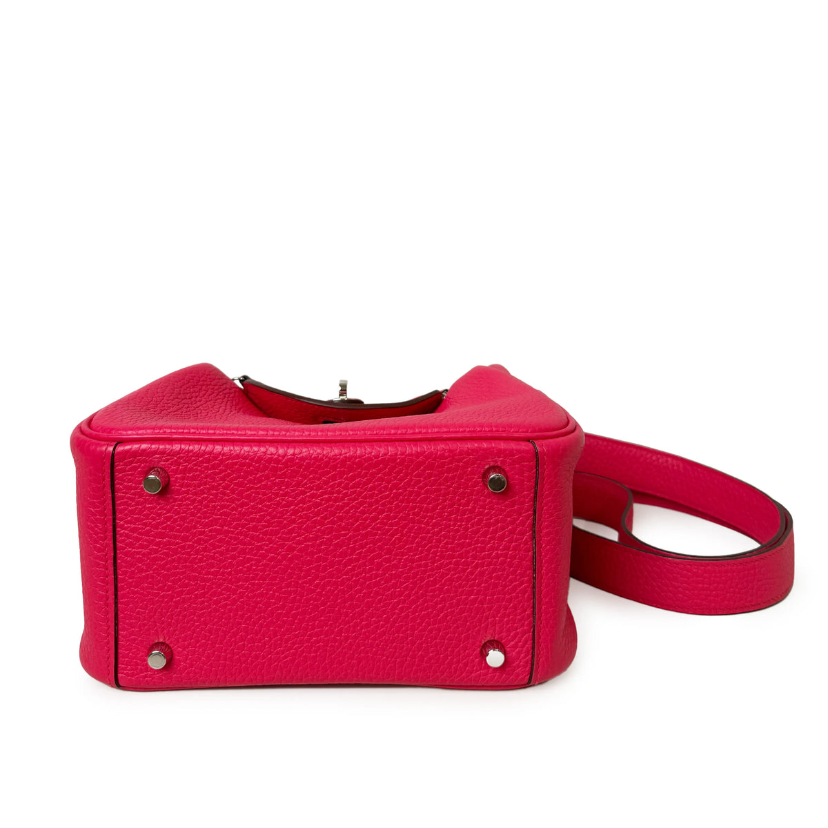 Pink pebbled leather crossbody bag with silver hardware, curated Pre-loved Luxury by Myluxe in Helsinki.