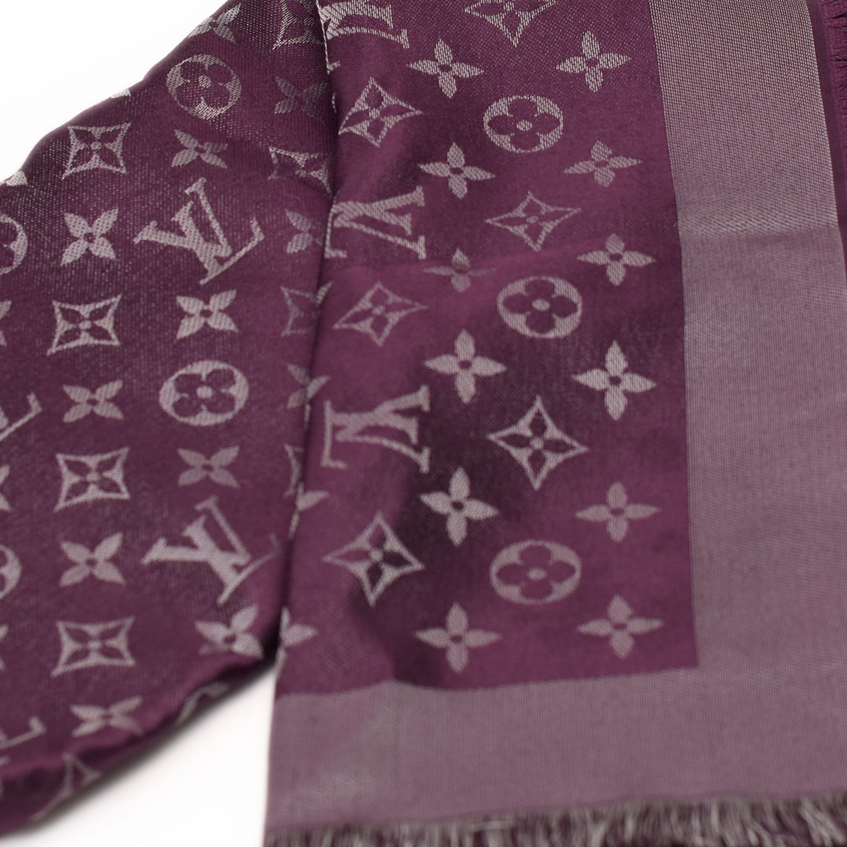 Purple Louis Vuitton monogram silk scarf with signature pattern. curated Pre-loved Luxury by Myluxe in Helsinki.