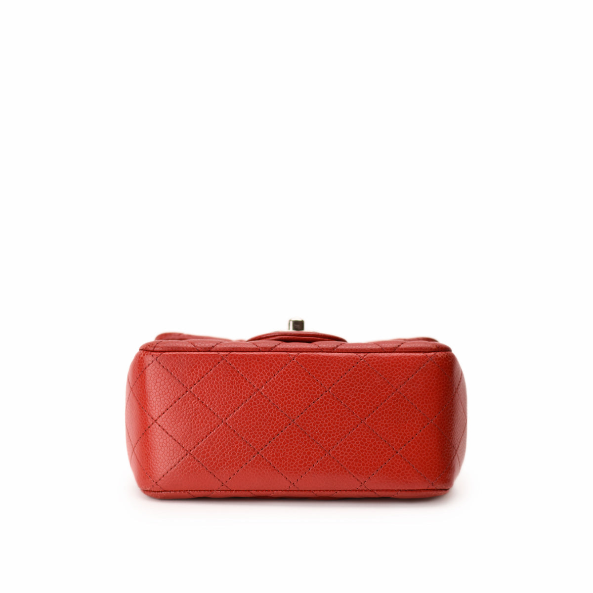 Red quilted caviar leather luxury handbag. curated Pre-loved Luxury by Myluxe in Helsinki.