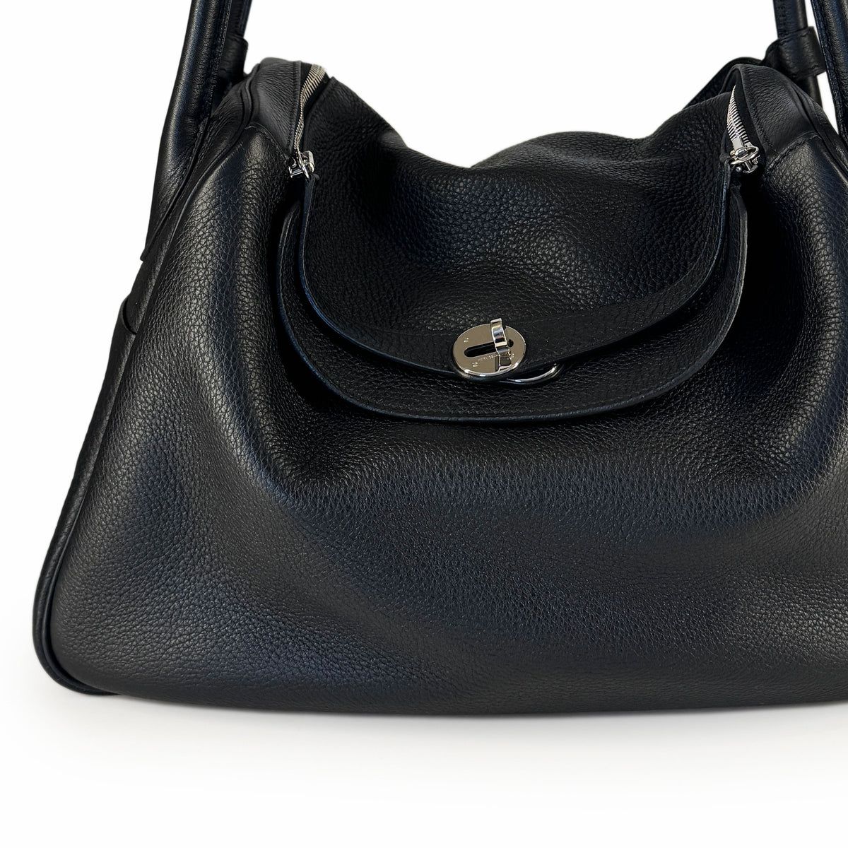 Black pebbled leather hobo handbag with silver turn-lock closure, curated Pre-loved Luxury by Myluxe in Helsinki.