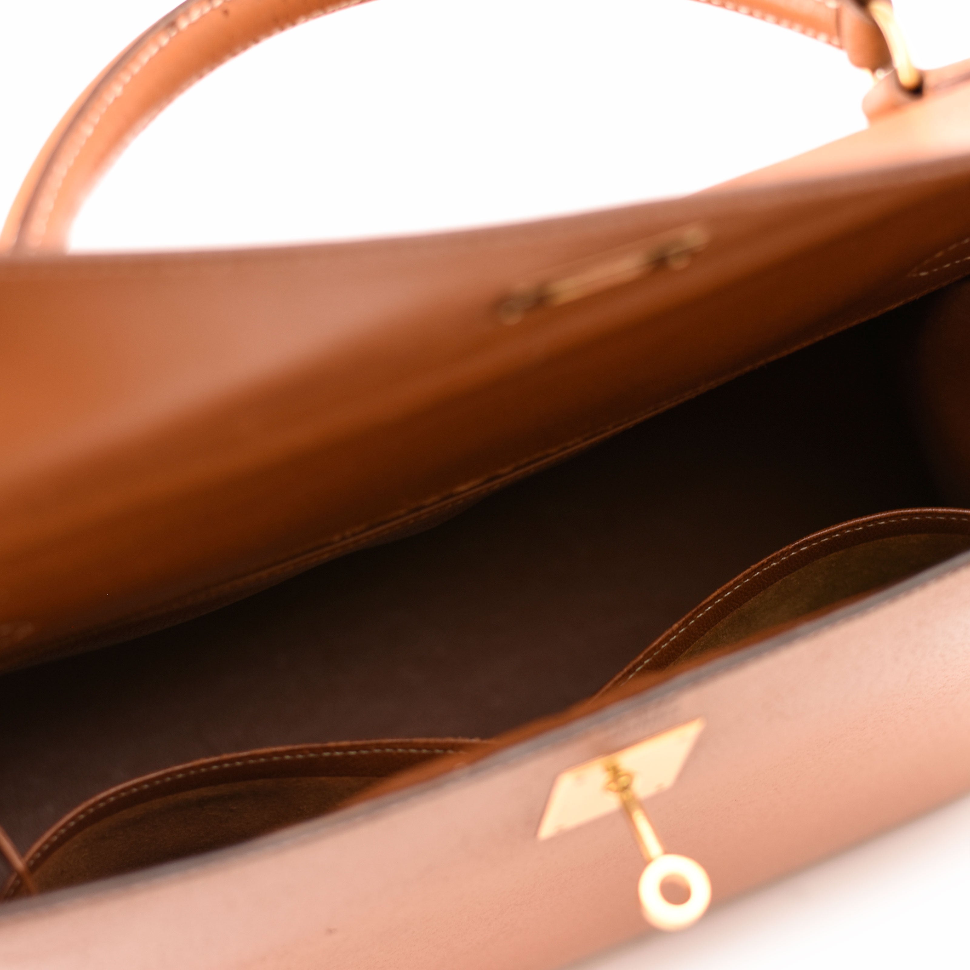 Hermès Kelly 32 Sellier Porc Vintage Gold GHW
