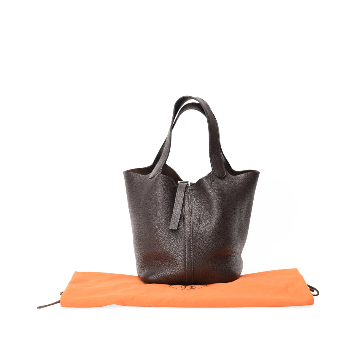 Hermès Picotin 22 brown Clemence leather handbag with orange dustbag. curated Pre-loved Luxury by Myluxe in Helsinki.