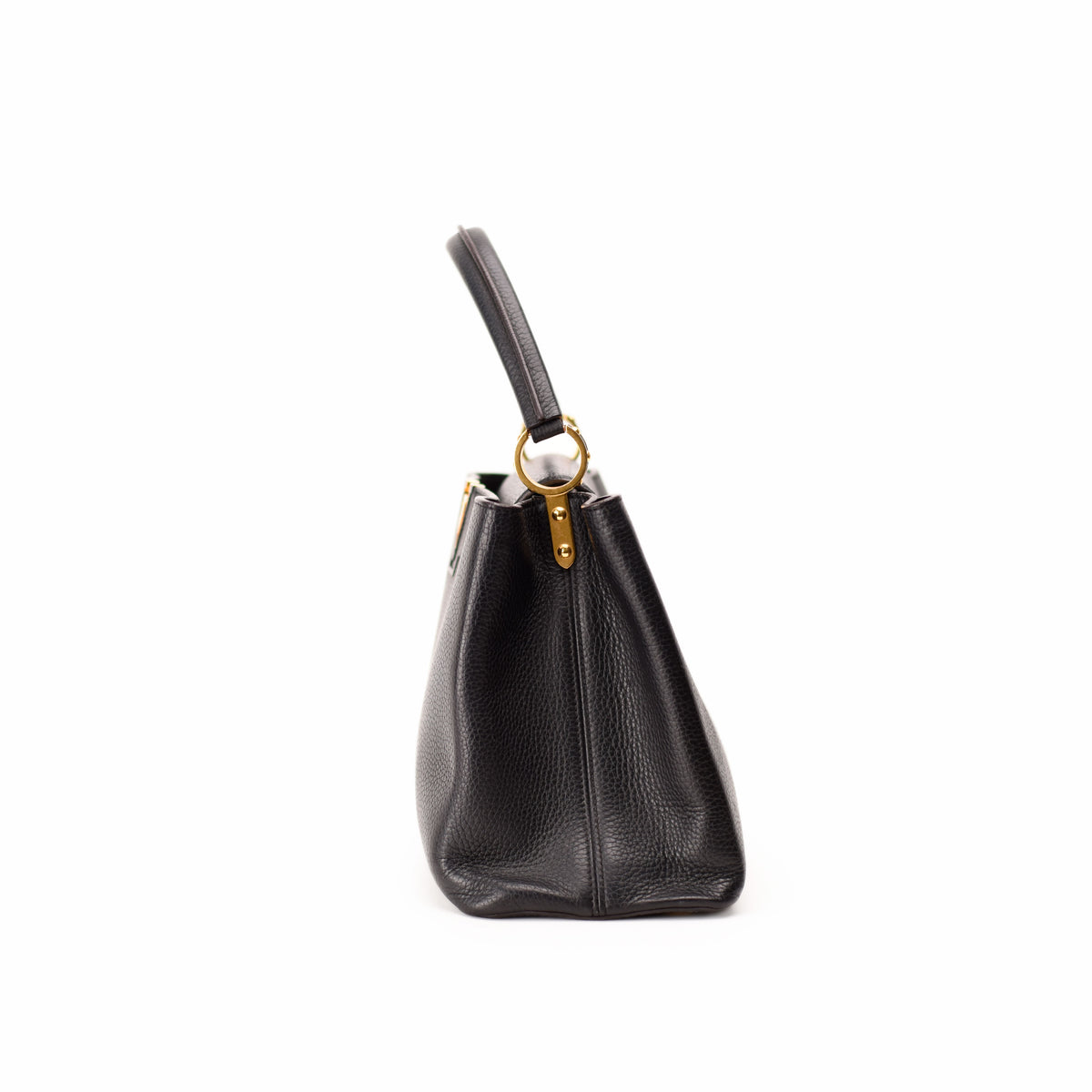 Black pebbled leather luxury handbag with gold-tone hardware. curated Pre-loved Luxury by Myluxe in Helsinki.