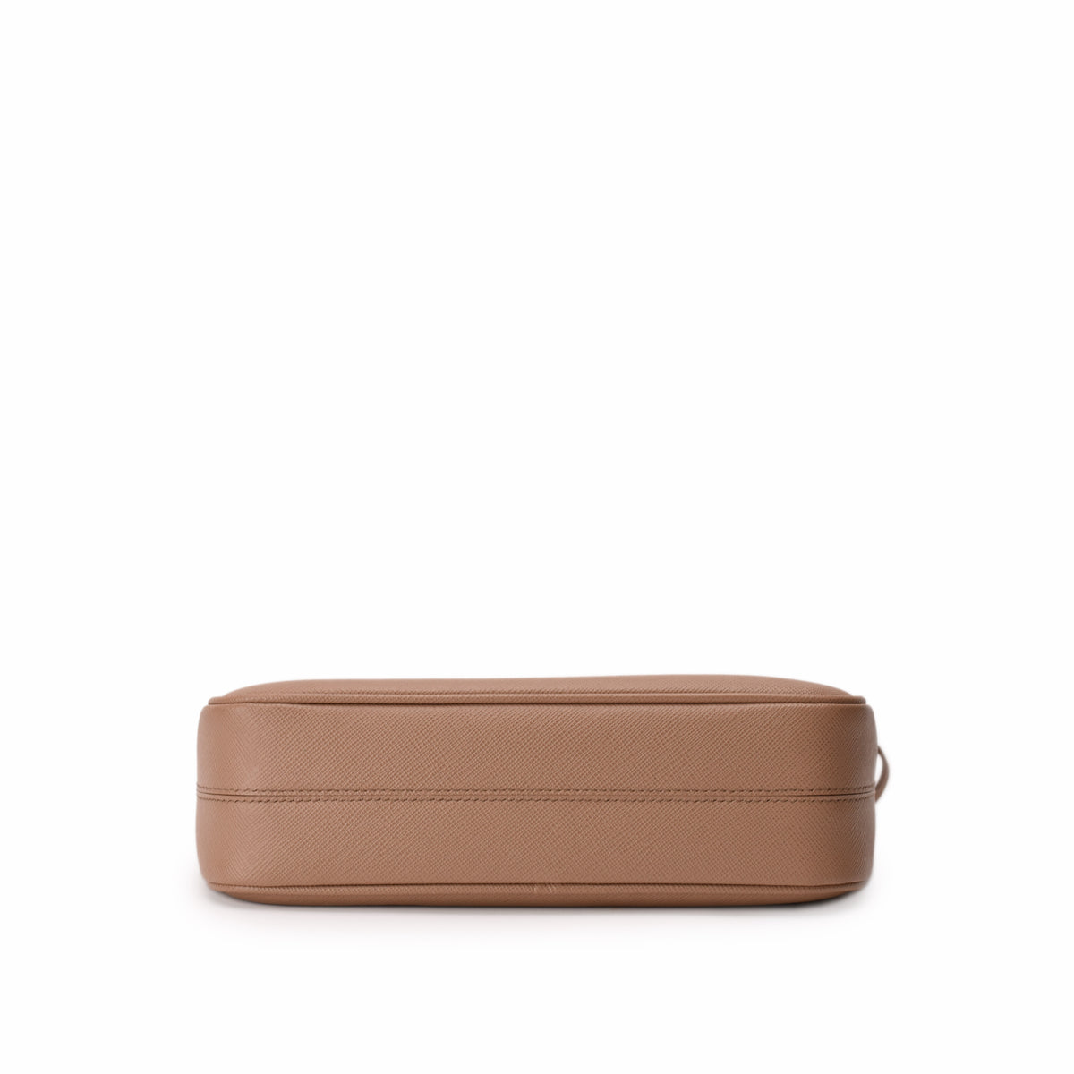 Tan textured leather luxury clutch bag, curated Pre-loved Luxury by Myluxe in Helsinki.
